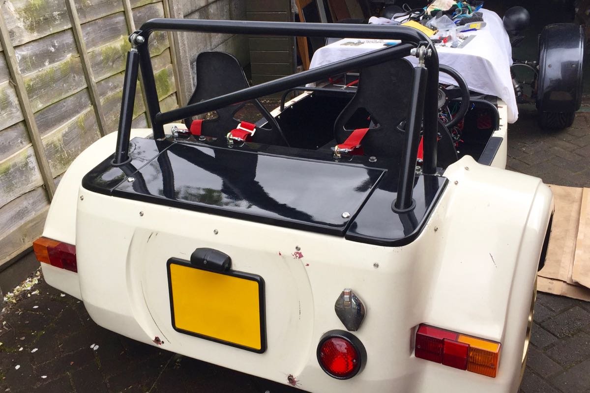rear_end.jpg.8d05688d773de2210a6928fe3d3e0ffc.jpg