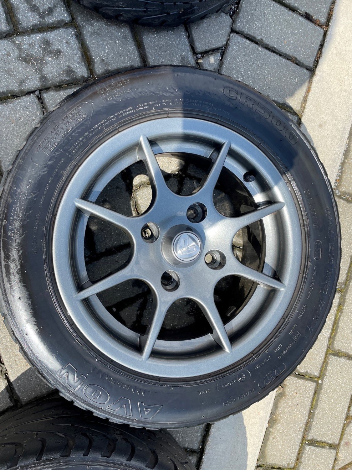 wheels3.jpg